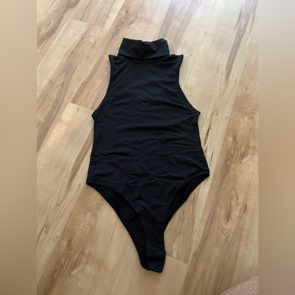 Zara black turtleneck sleeveless bodysuit